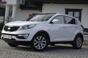 LansCAR 2015 1.7 CRDi 115KM KameraPanoramaNaviSkóraXenonLED PDC Alu17"